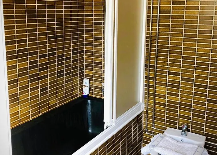 Casa Do Trevo ホームステイ Salir de Porto